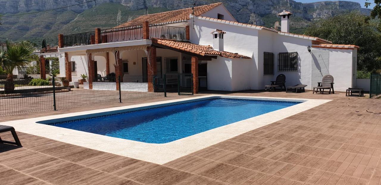 Chalet Cami De Merle デニア エクステリア 写真