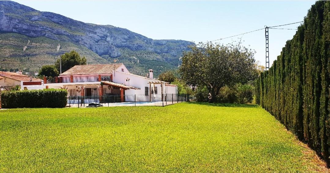 Chalet Cami De Merle デニア エクステリア 写真